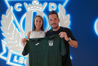 Isa García: «Es un orgullo volver a la selección y me alegra hacerlo defendiendo los colores del Leganés»