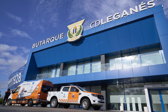 La Fundación C.D. Leganés adquiere y dona un vehículo para Protección Civil