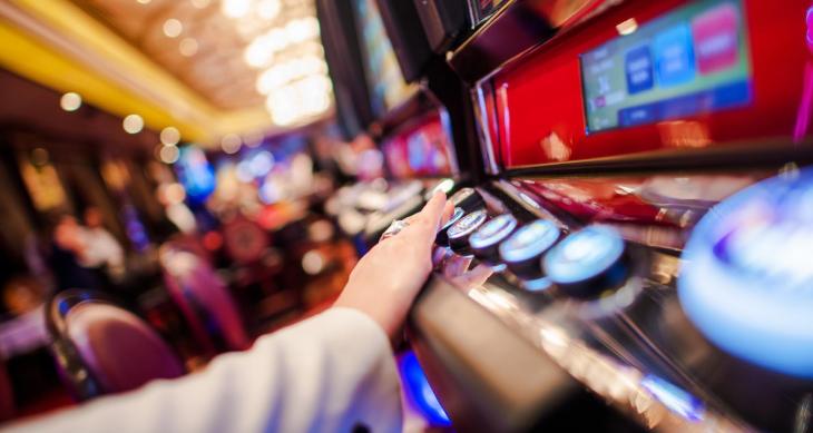 El Gobierno regional prorrogará seis meses la suspensión de abrir nuevos locales de juego y casas de apuestas
