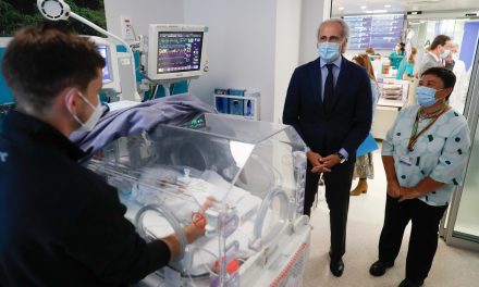 El 12 de Octubre desarrolla un modelo integral de cuidados del bebé prematuro y su familia único en España