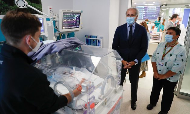 El 12 de Octubre desarrolla un modelo integral de cuidados del bebé prematuro y su familia único en España