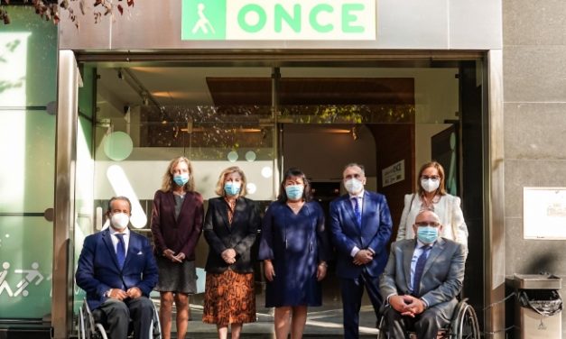 La Comunidad de Madrid contribuye a la participación económica y social de más de 27.000 personas con discapacidad visual