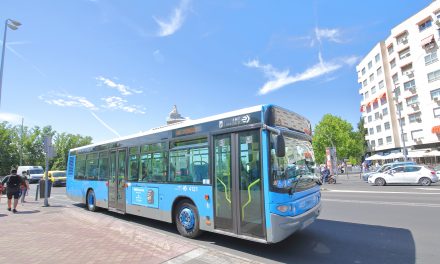 La Comunidad de Madrid refuerza el servicio de los autobuses a los cementerios de la región por el día de Todos los Santos