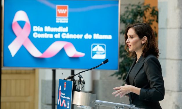 La Comunidad de Madrid anuncia una campaña de cribados masivos para detectar cáncer de mama en mujeres a partir de 50 años