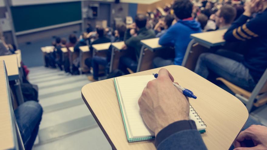La UC3M recibirá 280.000 euros de la Comunidad para ayudas directas a estudiantes en entornos socioeconómicos desfavorecidos