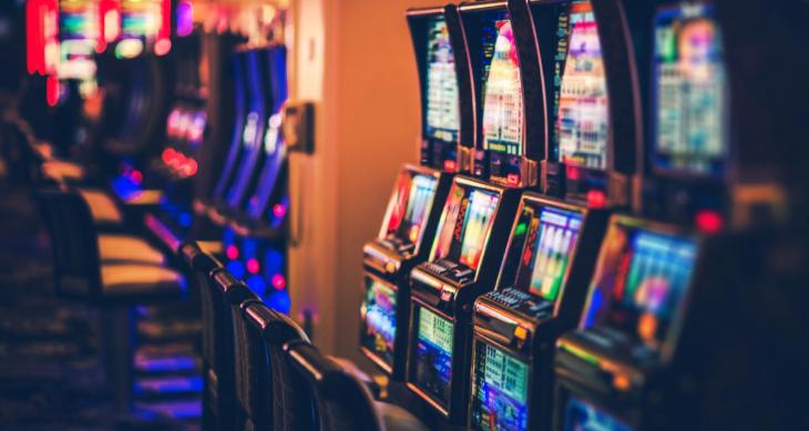 La Comunidad de Madrid ultima la reforma de la Ley del Juego y un Decreto de Planificación
