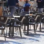 Las Asociaciones de Vecinos llevarán a la Fiscalía la ampliación de espacio para las terrazas