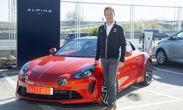 A.Qualitauto inaugura su centro Alpine en Getafe￼