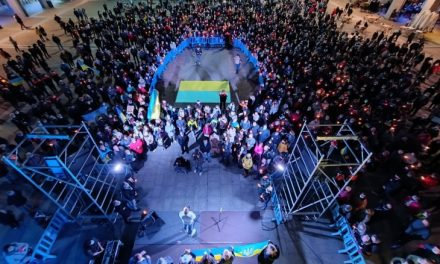 Los vecinos de Leganés muestran su apoyo al pueblo ucraniano