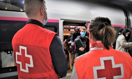 Cruz Roja ya ha atendido a más de 7.700 personas llegadas desde Ucrania