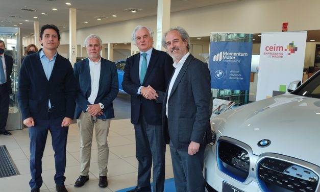 CEIM y Grupo Momentum firman un acuerdo para la utilización por parte de la patronal de vehículos BMW 100% eléctricos￼