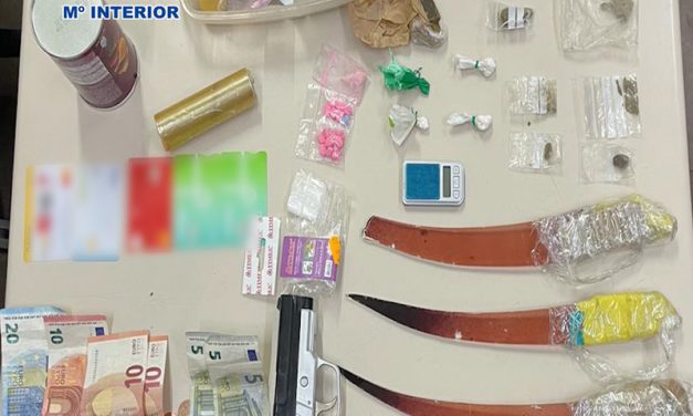 La Policía Nacional desmantela en Leganés un punto de venta de droga y detiene a dos varones por un delito contra la salud pública