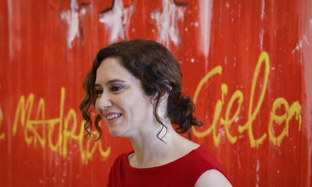 Ayuso arrasaría en las próximas elecciones y lograría mayoría absoluta con 70 diputados