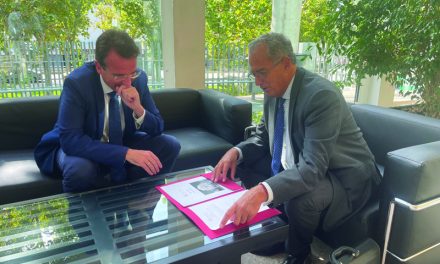 Enrique Ossorio, consejero de Educación de la CM: «El 94,5% de las familias ha matriculado a sus hijos en primera opción»