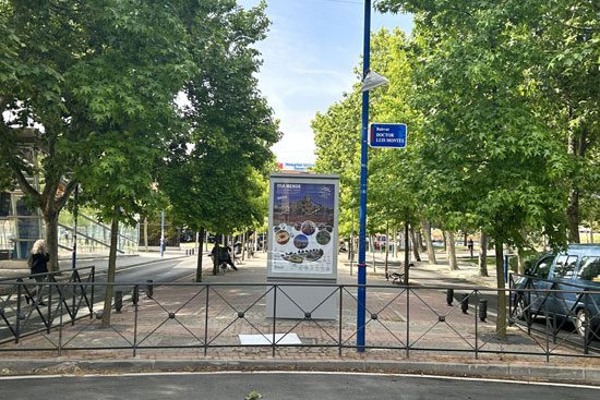 El bulevar de acceso al Hospital Severo Ochoa ya luce el nombre de ‘Luis Montes’