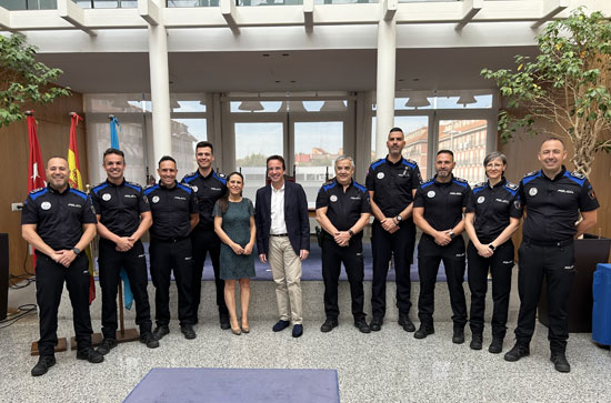 Toman posesión ocho de los 40 nuevos agentes de la Policía Local de Leganés