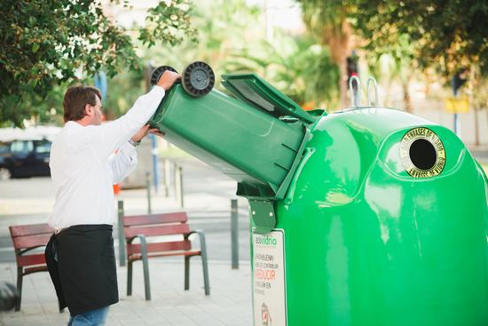 Leganés potencia el reciclaje de vidrio con dos campañas paralelas