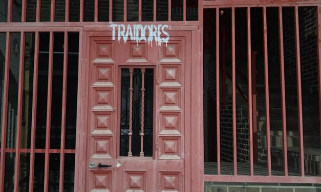 “Traidores”: la sede del PSOE de Leganés aparece con pintadas tras la polémica de la amnistía