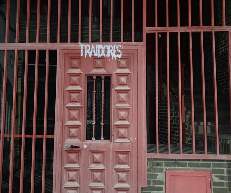 “Traidores”: la sede del PSOE de Leganés aparece con pintadas tras la polémica de la amnistía