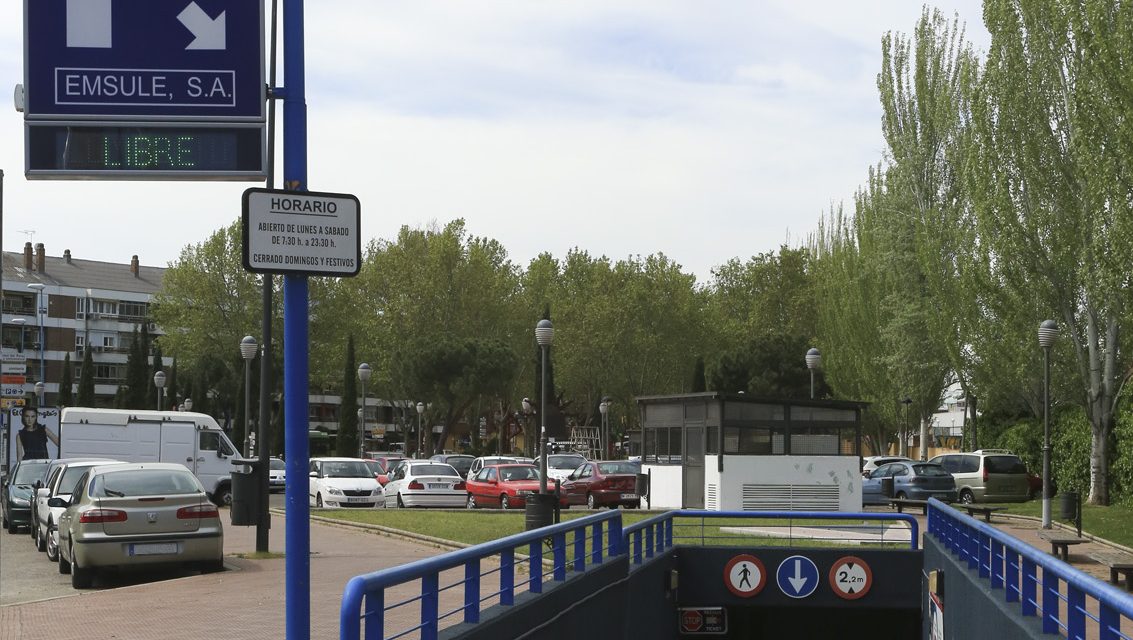 Los vecinos que realicen sus compras en comercios locales de Leganés podrán aparcar gratis en los parkings de EMSULE