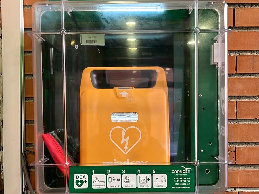 El Ayuntamiento de Leganés instala 36 desfibriladores en centros municipales