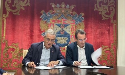 Leganés refuerza su apoyo a familias vulnerables con cheques de alimentos a través de Cáritas
