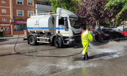 Leganés refuerza su limpieza viaria con más personal, vehículos sostenibles y un 30% más de presupuesto