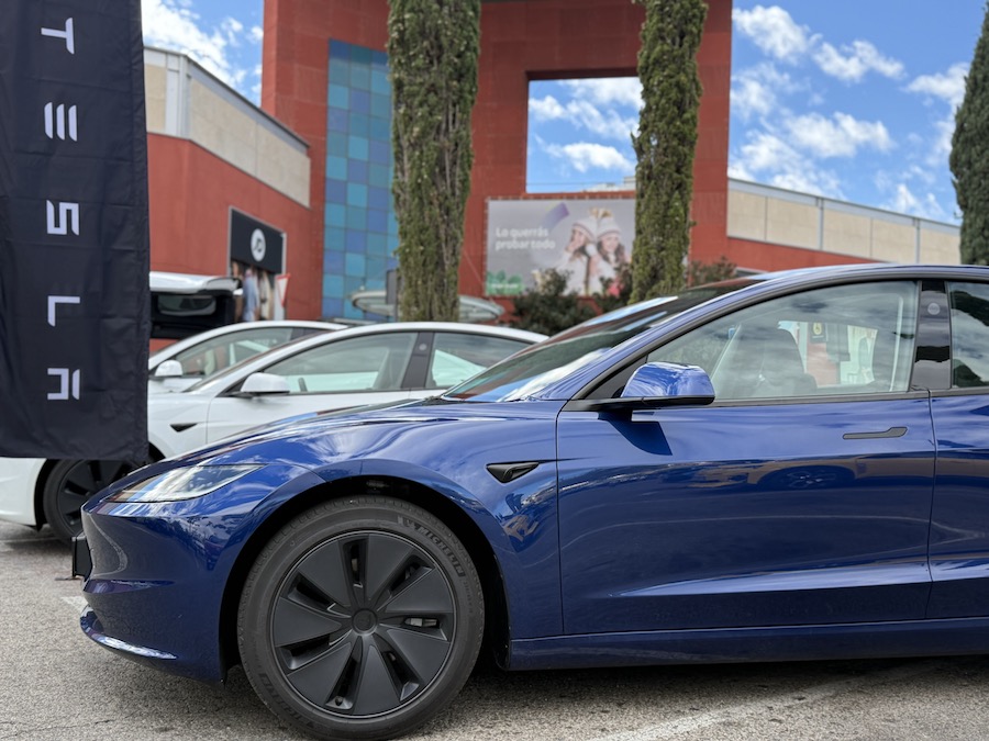 intu Xanadú acoge la exposición de vehículos ecológicos de la AEAE