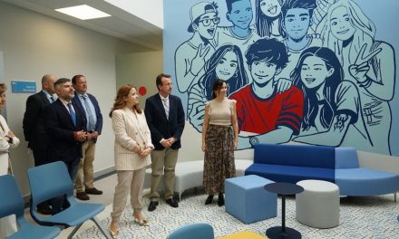 Ayuso inaugura en Leganés un nuevo centro de salud mental infantil y juvenil