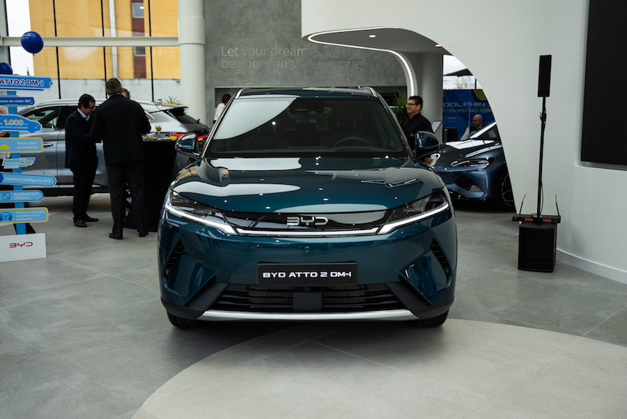 BYD Astara Retail lanza el nuevo BYD Atto Dm-i