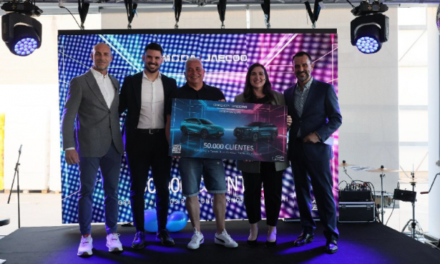 OMODA & JAECOO Motor Naciente hace vibrar Leganés durante la SHS Fever Night y celebra su cliente 50.000 en España