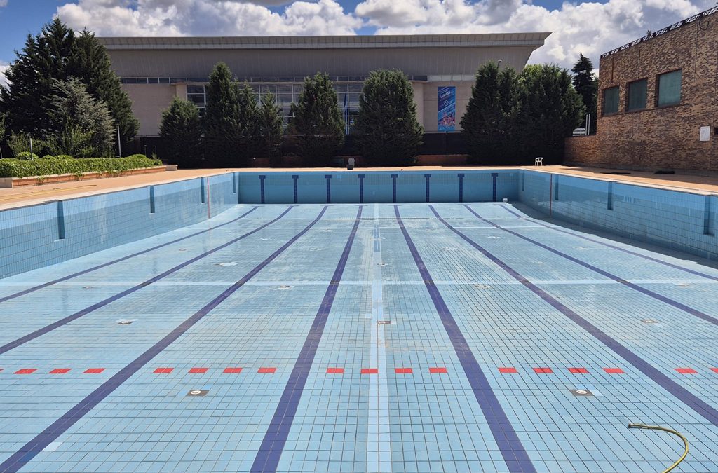 La piscina de El Carrascal estrena reforma integral tras cuatro meses de obras