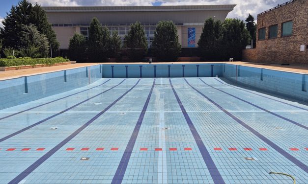 La piscina de El Carrascal estrena reforma integral tras cuatro meses de obras