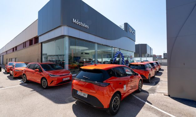 BYD Astara presenta el nuevo BYD Dolphin G DM‑i en Móstoles